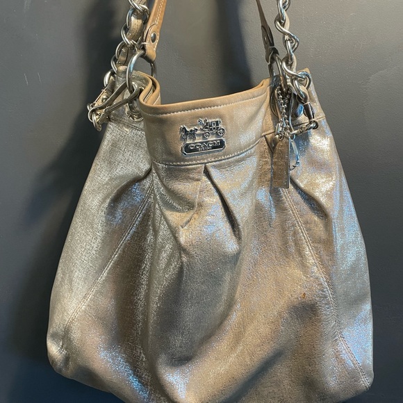 Coach Metallic Hand Bag, cleaning out my closet , check out my other listings - Picture 3 of 4